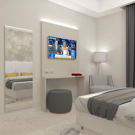 Hotel Cenisio Ρίμινι Εξωτερικό φωτογραφία