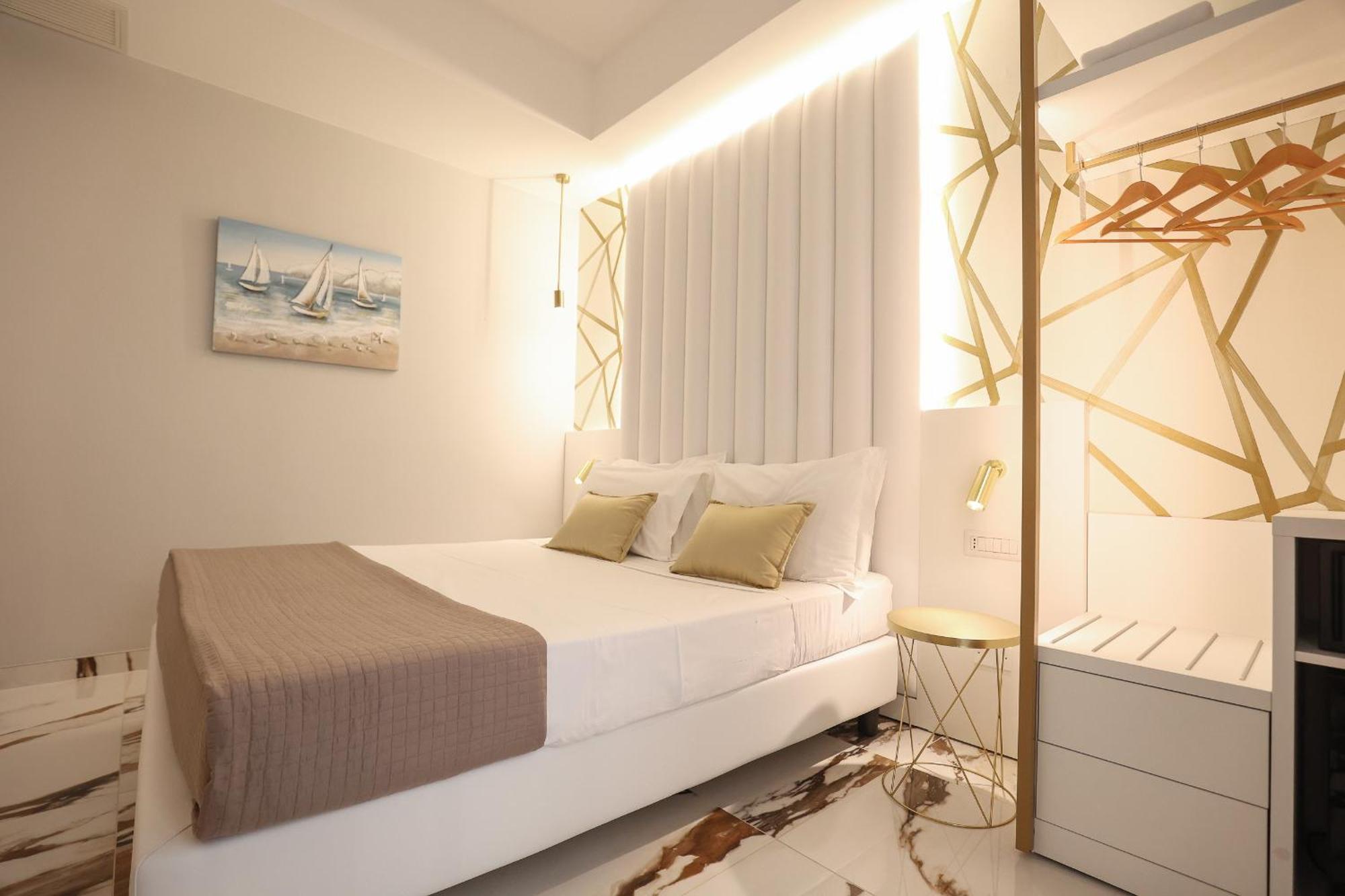 Hotel Cenisio Ρίμινι Εξωτερικό φωτογραφία