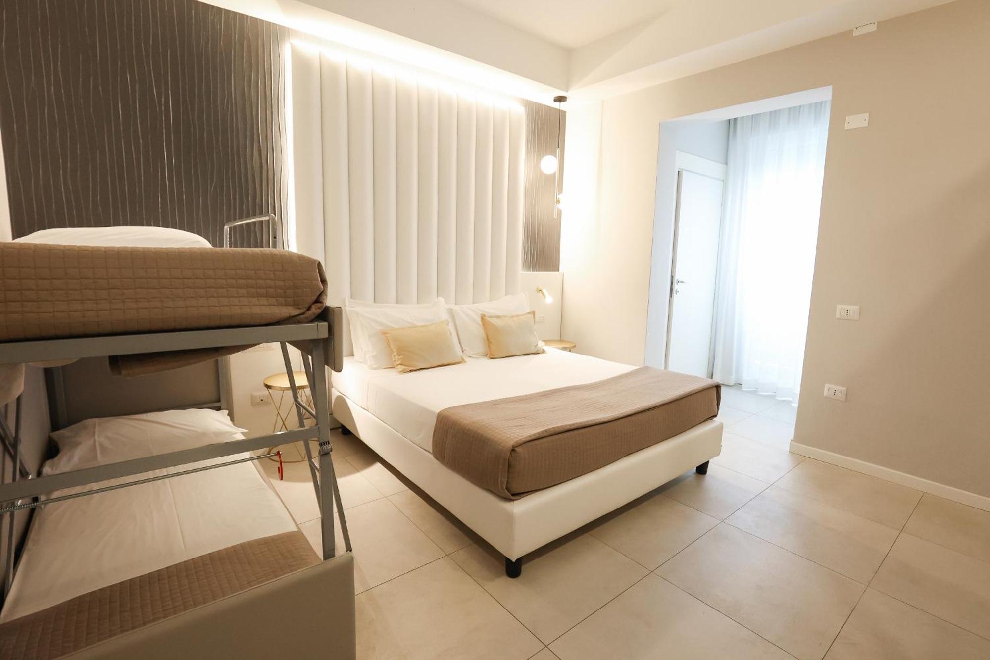 Hotel Cenisio Ρίμινι Εξωτερικό φωτογραφία