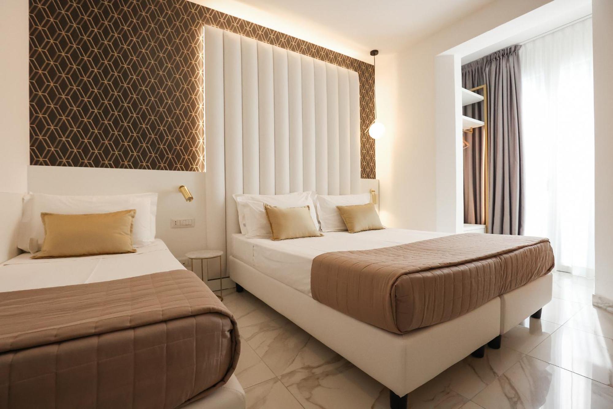 Hotel Cenisio Ρίμινι Εξωτερικό φωτογραφία